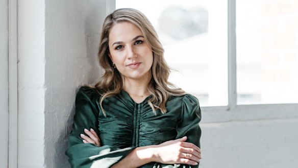 Hannon Comazzetto wants to extend the lifespan of fashion with her luxury fashion resale platform AirRobe.