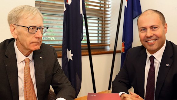 Commissioner Kenneth Hayne and Treasurer Josh Frydenberg (right).