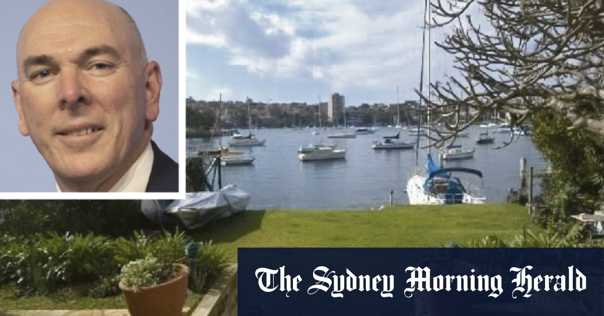 Financial Shakeup Alex Harvey Out As Macquarie Group Cfo - snp0iiu
