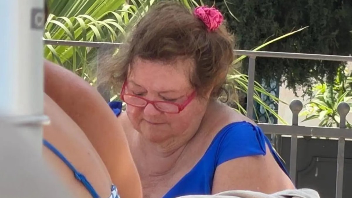 Pauline Hanson pictured poolside with Gina Rinehart at luxury Sicilian hotel