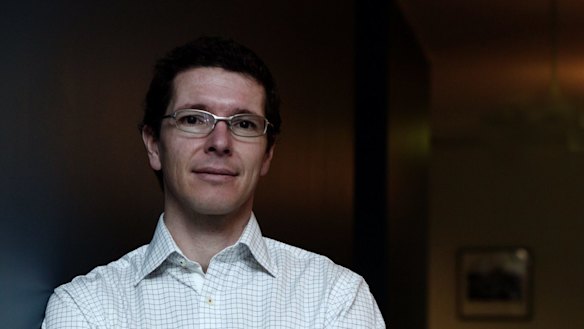 The tech bubble is ready to burst, says fund manager Roger Montgomery.