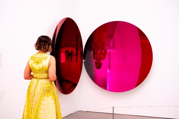 A pair of concave mirrors by Anish Kapoor evoke Snow White.