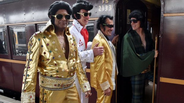 Elvis fans head to the Parkes festival - without a US diplomat.