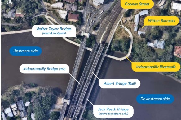 The bridges over the Brisbane River at Indooroopilly as they appear in April 2023. The single-lane Walter Taylor Bridge road bridge is on the far left.