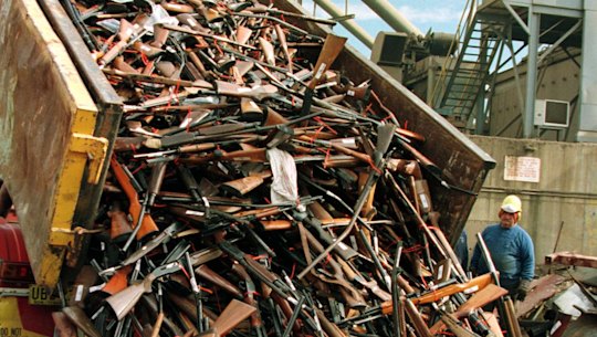A truck unloads prohibited firearms at a scrapmetal yard in 1997 after the Port Arthur massacre a year earlier.