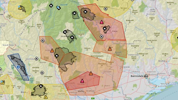 Warnings have been upgraded have been issued for the Licola and Dargo bushfires.  