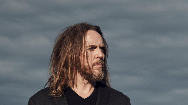 Tim Minchin’s near-perfect show is more raucous than you might expect