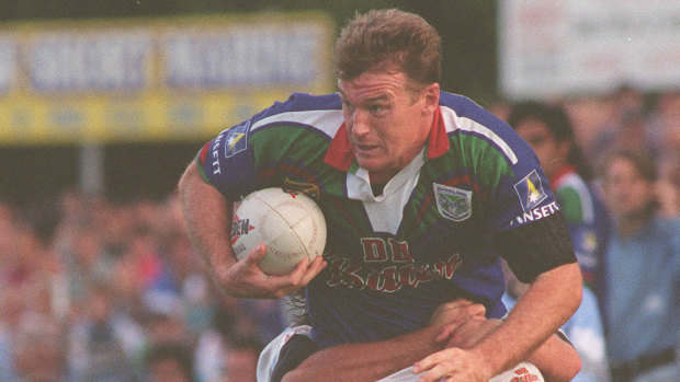 Sir John Kirwan in action for the Auckland Warriors against Cronulla after switching codes in 1995. 
