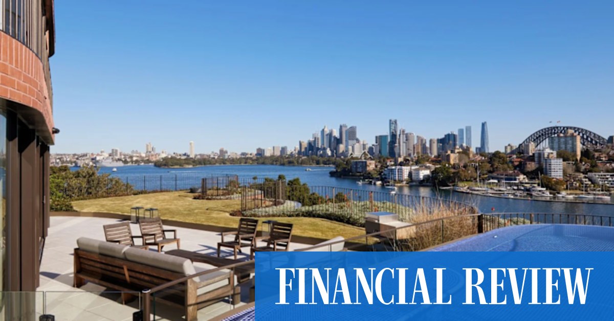 Investment blue-blood buys north shore’s priciest penthouse