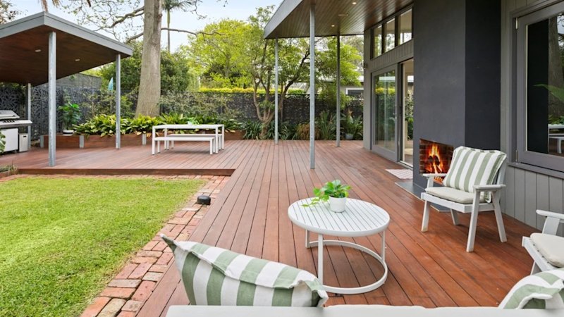 ‘Sought-after pocket’: Downsizer pays $2.2m for Beaumaris family home