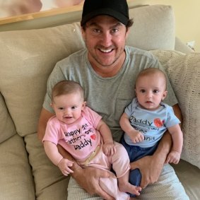 Josh Pomeranz with his twins, Andie and Hunter.