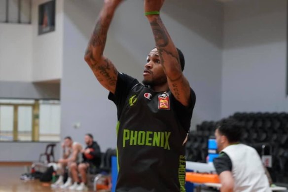 Phoenix import Keifer Sykes has found comparative sanctuary in Australia after competing across COVID-19 hotspots abroad. 