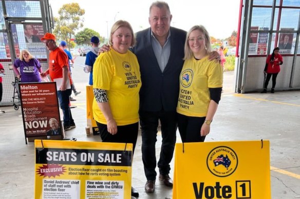 Craig Kelly visits Melton pre-poll on Friday.