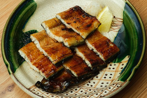 Grilled whole eel is a side dish from the grill.
