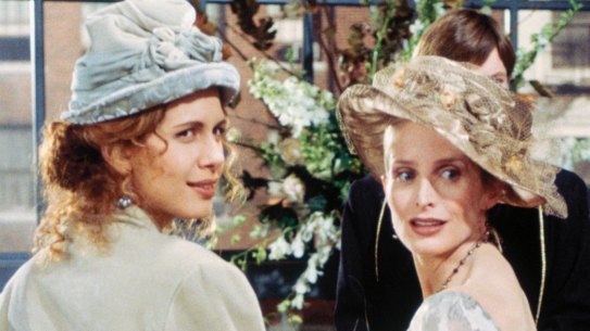 It was 25 years ago  that Friends featured the first lesbian wedding on US televsion, but same-sex marriages have remained rare until now. 