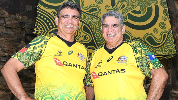 Gary Ella and Glen Ella with the First Nations jersey in 2017.