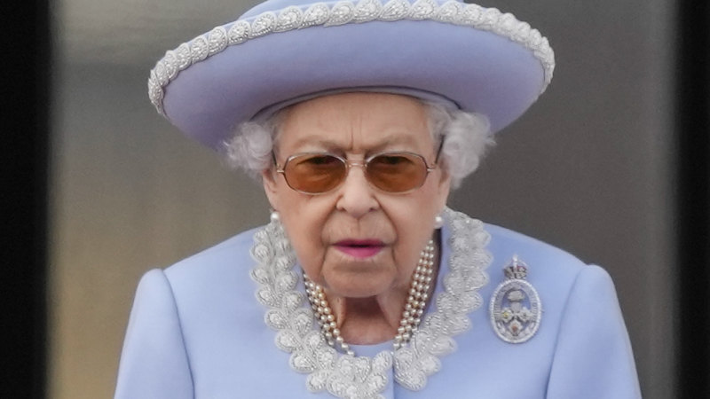 Kraliçe Elizabeth'in Jübile etkinliğinden çekilmesi, bize katılımının artık hafife alınmaması gerektiğini hatırlatıyor