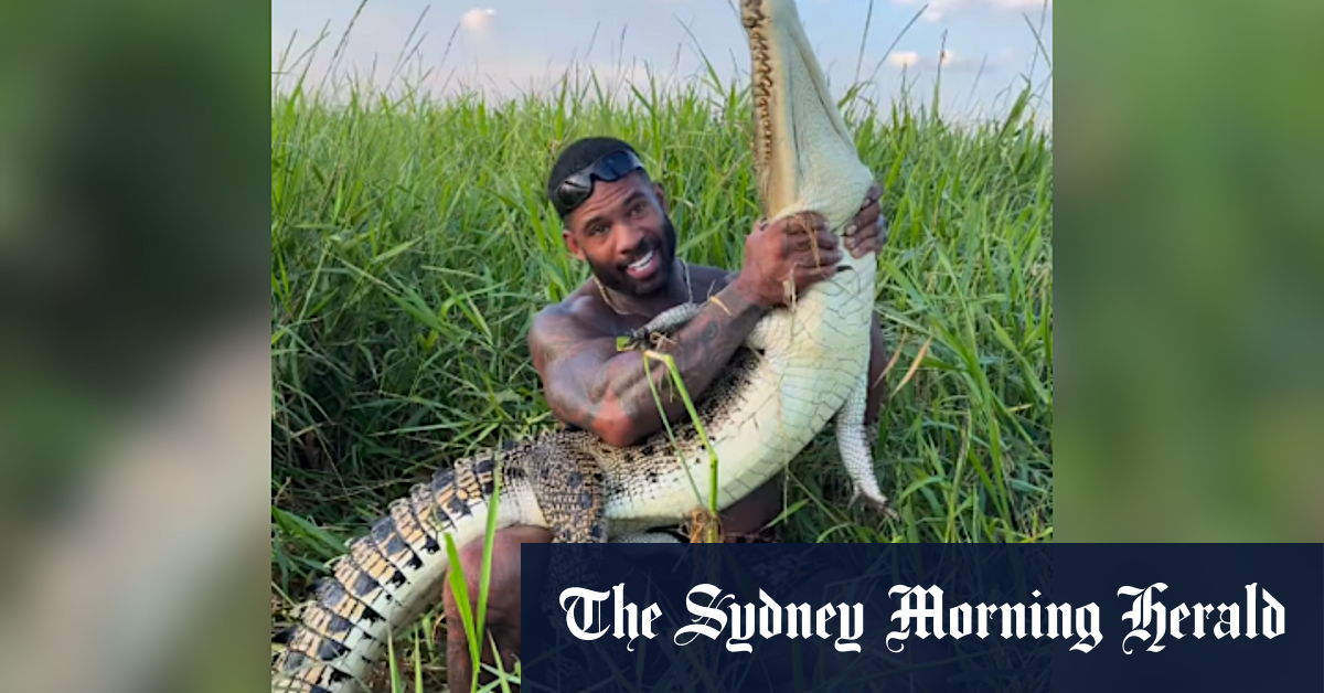 ‘It’s disgusting’: Croc Hunter’s dad sinks boot into US influencer
