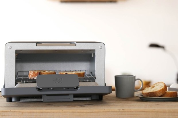 Maker of expensive Japanese toaster gets into smartphone business