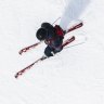 Woman dies while skiing at Perisher