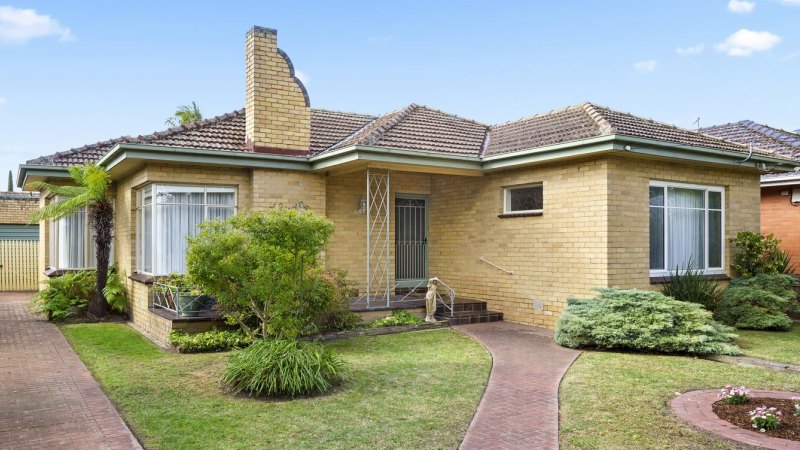 Modest house in sought-after school zone soars past $1.8m in hot auction