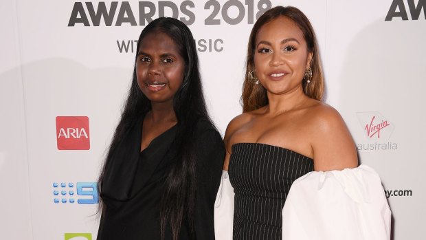 Jasmine Yunupingu and Jessica Mauboy performed together at the ARIA Awards. 
