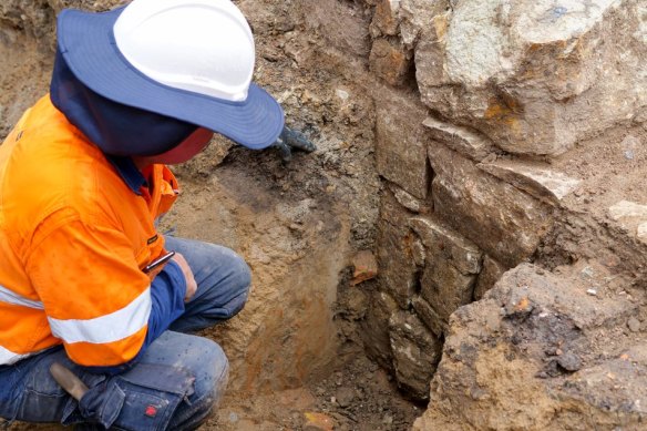 Convict walls and buildings have been discovered beneath Adelaide Street by the Brisbane Metro busway crews.