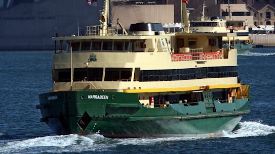 The government is considering saving the Narrabeen ferry. 