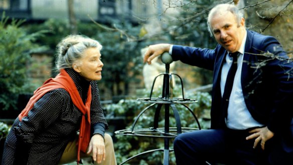 Clive James with Katherine Hepburn in Manhattan, 1983.
