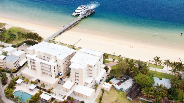The water supply at Tangalooma Resort has become contaminated with bacteria, according to Queensland Health.
