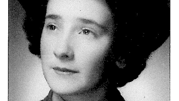 McMurrick joined the Australian Women’s Army Service in 1942 and moved to Melbourne to work in a special branch of the postal service.