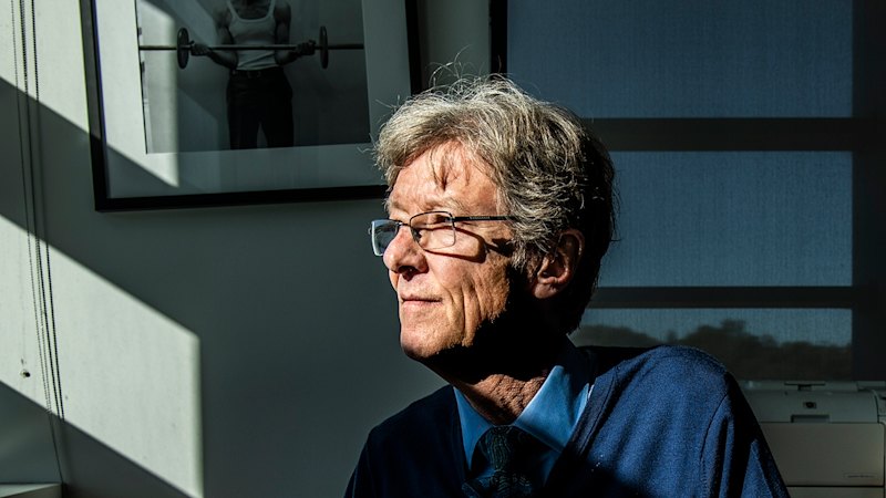 Top Brain Research Institute Embroiled in Chaos After Co-founder Se...