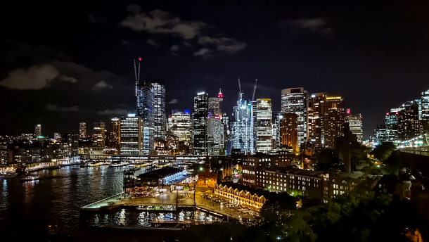 NOW The heart of Sydney, Circular Quay by night. Using Night Mode optimises the camera’s ability to expose correctly in low-light situations. Captured on a Samsung Galaxy S21 Ultra 5G.