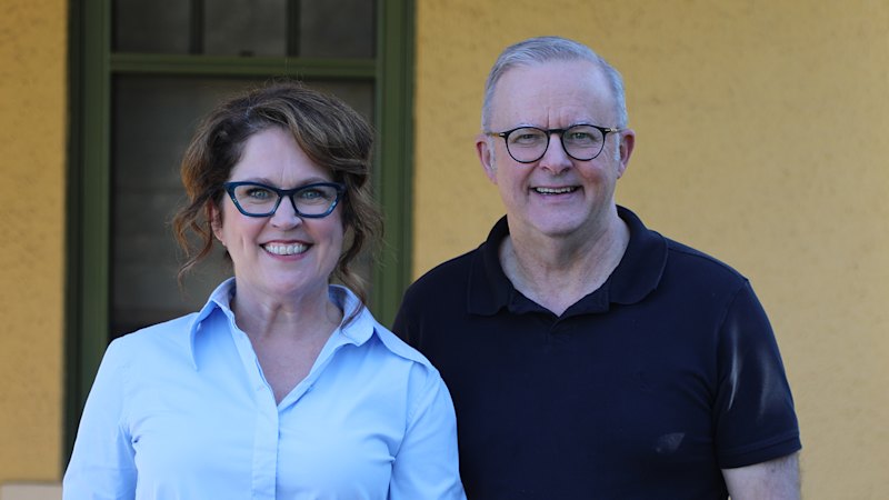 PM Albanese and Opposition Leader Taylor confirm Kitchen Cabinet appearances (australia) — SMH