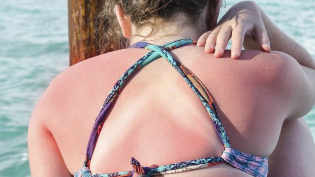 'A gentle pinking': news reports glorify dangerous sun exposure