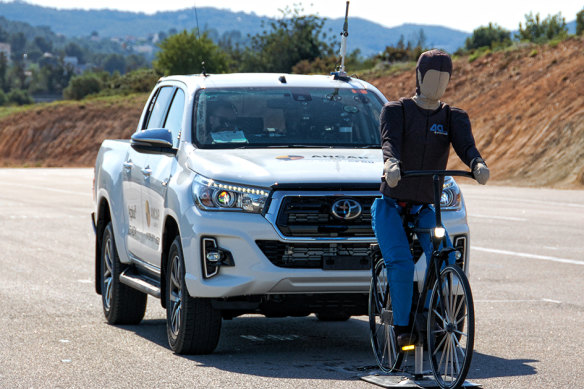 Experts say autonomous emergency braking systems reduce the chance that a pedestrian or cyclist will be killed or injured.  ANCAP has been conducting tests. 