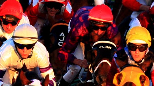 Racing returns to Narromine on Sunday with a bumper nine-race program.