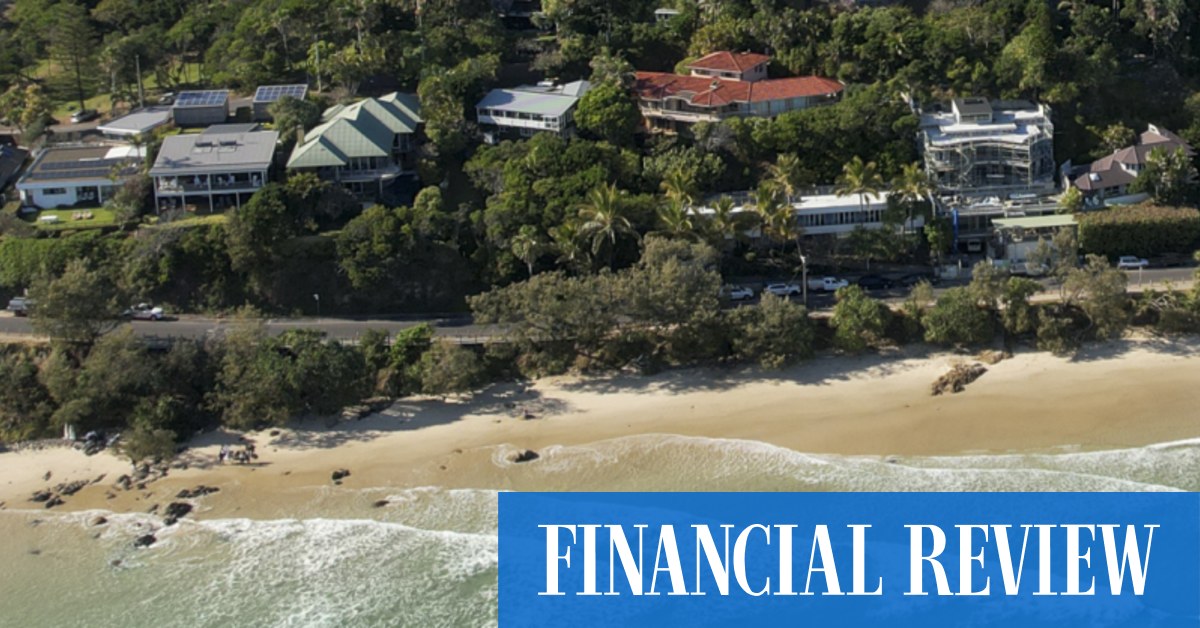 Sydney house prices: Byron Bay and other coastal towns where house prices are slashed by $400,000 - Vimarsana News