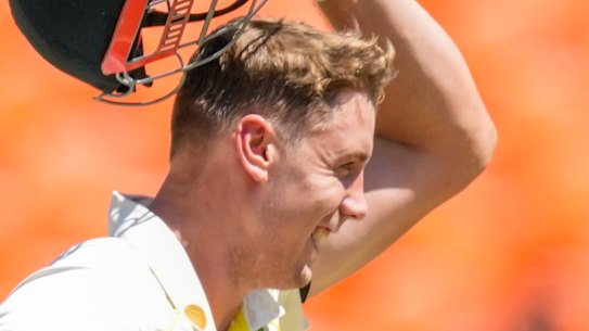 Cameron Green celebrates his maiden Test century. 