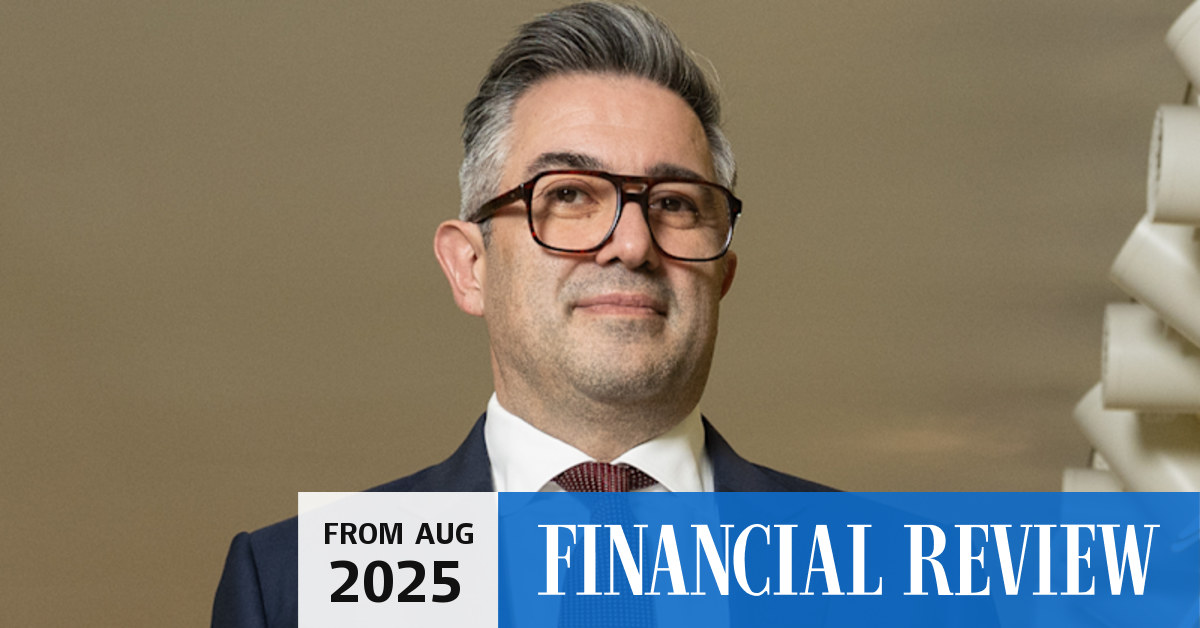 Lendlease (LLC ASX) returns to $225m profit from $1.5b loss, promises ...