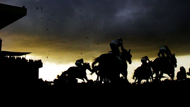 Racing returns to Dubbo on Monday.