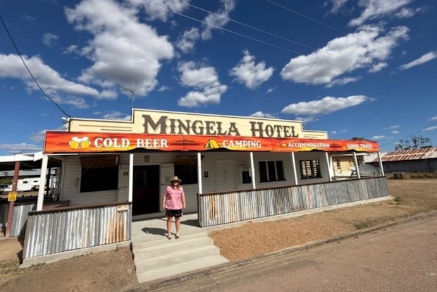 Kelsey Brown bought the Mingela Hotel in Queensland.