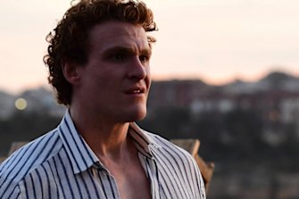 Alexander Bertrand portrays Les Norton in the ABC series.