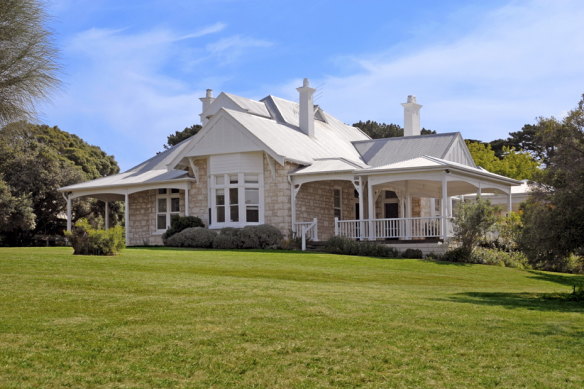 Westbank, a clifftop mansion in Sorrento, sold for $30 million.