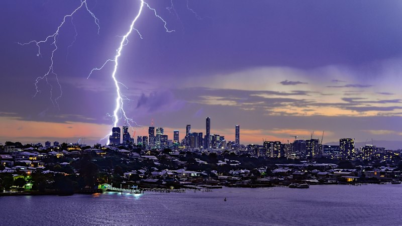 Avstralijo v prihodnjem tednu čakajo nove nevihte in visoke temperature