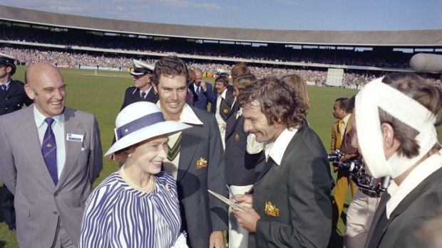 The Queen visited the MCG and met with the players on the final day of the Centenary Test