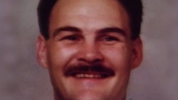 Queensland detectives are today launching a fresh public appeal into the killing of Colin Woodhouse on a Gold Coast roadside on Christmas eve 1992.