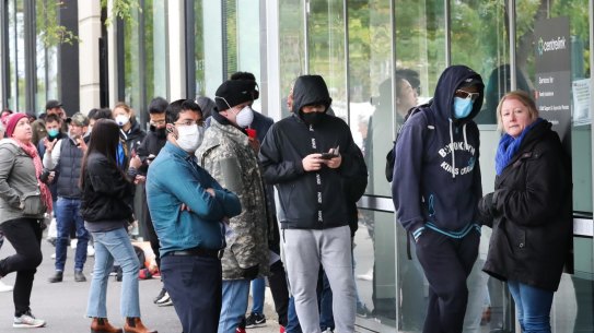 JobKeeper helped keep many Australians off welfare support through last year’s lockdown, but a new report shows $27 billion went to businesses that did not meet the scheme’s eligibility requirements.