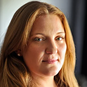 Melanie Andrew-Manning graduated with honours from the University of Western Australia following Mylee’s passing.