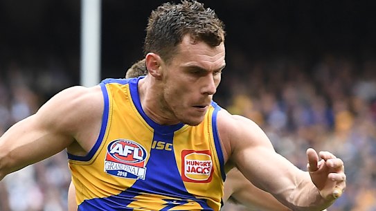 Shuey wins Norm Smith Medal